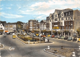 22-SAINT-BRIEUC- VUE DU CIEL, PLACE DUGUESCLIN - Saint-Brieuc