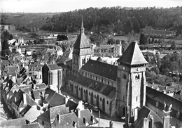 23-CHAMBON-SUR-VOUEIZE- VUE DU CIEL, L'EGLISE ROMANE XIe ET XIIe SIECLE - Chambon Sur Voueize