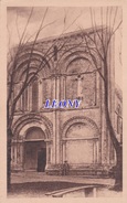 CPSM 9X14  De MATHA   (17) -   FACADE De L' EGLISE SAINTE HERIE  - - Matha