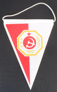 RNK SPLIT, CROATIA, FOOTBALL CLUB, CALCIO OLD PENNANT - Uniformes Recordatorios & Misc