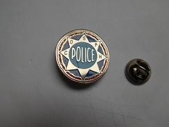 Beau Pin's  , Police Nationale , COSPH ,  COMITE DES OEUVRES SOCIALES DE LA POLICE LE HAVRE - Police