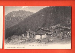 FINH-38  Chalets Près Finhaut Finshauts, Vaches Et Paysans. Jullien 1933, Non Circulé - Finhaut