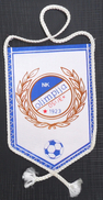 NK OLIMPIJA, OSIJEK, CROATIA  FOOTBALL CLUB, CALCIO OLD PENNANT, SPORTS FLAG - Habillement, Souvenirs & Autres