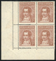 GJ.744, Corner Block Of 4, The Left Pair With DOUBLE PERFORATION Producing 2 Small Labels, VF Quality! - Autres & Non Classés