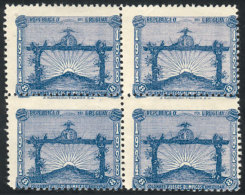 Sc.390, 1928 Olympic Football Winners In The Olympic Games Of 1924 And 1928, High Value Of The Set In MNH Block Of... - Altri & Non Classificati