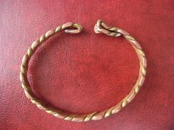 BRACELET MAGNETIQUE Femme Occasion - Cuivre Et Laiton - Bien être Douleurs Articulaires Et Musculaires Magnétothérapie - Bracciali