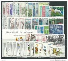 Monaco Année Complète Timbres Poste  1984 Du N° 1404 Au N° 1455  XX, Les 52  Valeurs Sans Charnière TB - Années Complètes