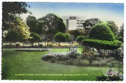 RB 1154 - Postcard - Plashet Park & Girls Secondary School - East Ham London - London Suburbs