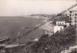 Delcampe - CPSM - Pyrénées-Atlantiques > Guethary - Vue Générale Sur Le Port Et Le Casino - Guethary