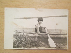 Girl Kayaking On The River - Rudersport