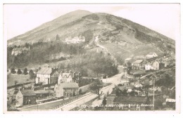 RB 1155 - Early Postcard - Houses At Wyche Pass & Worcestershire Beacon Malvern - Andere & Zonder Classificatie