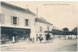 MARLY LA VILLE - Un Coin De La Place - Marly La Ville