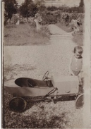 Photo Originale Enfant Auto à Pédale Jouet à Orvilliers - Automobile