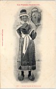 FOLKLORE  -- L'ARIEGE -- Jeune Femme Bethmale  N° 167 - Autres & Non Classés