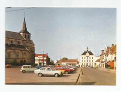 62 Pas De Calais Auchel  L'église Hotel De Ville Parking Autos - Autres & Non Classés