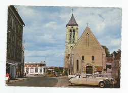 91 - Essonne - Corbeil Essonnes L'église Parking Auto Ds - Corbeil Essonnes