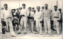 FOLKLORE  -- AU PAYS BASQUE - Joueurs De Pelote Basque - Sonstige & Ohne Zuordnung