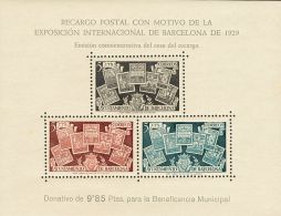 AYUNTAMIENTO DE BARCELONA. ** MNH NE31 Hoja Bloque. NO EMITIDA. MAGNIFICA. (Edifil 2017: 55€) - Barcellona