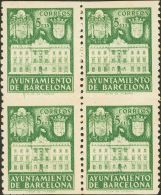 AYUNTAMIENTO DE BARCELONA. * MH 35(4) 5 Cts Verde, Bloque De Cuatro. SIN DENTADO HORIZONTAL. MAGNIFICO Y RARO, NO CATALO - Altri & Non Classificati