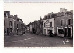 Locminé - Place Saint Antoine Et Rue Neuve / Editions Artaud N°14 - Locmine