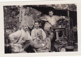 Photo Aout 1918 Forêt De COMPIEGNE - "la Cuisine Du Colonel", Soldats Du 366éme RI (A171, Ww1, Wk 1) - Compiegne