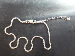 CHAÎNETTE EN ARGENT (23/28 Cm - 2.9 G) - Necklaces/Chains