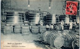 FOLKLORE  -- La CHAMPAGNE  - Moët Et Chandon - La Cuverie - Vendangeoir Ste Hélène - Autres & Non Classés