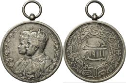 Medaillen Alle Welt: Indien-Georg V. 1910-1936: Lot 2 Stück; Silbermedaille 1911, Auf Seine Krönung In Dehli Z - Non Classés