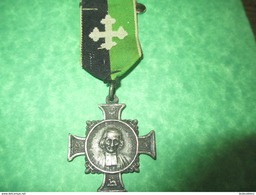 Médaille Religieuse De Pèlerinage/ Vianney Saint Curé D'ARS/ Croix Tréflée/Marie/début 20éme Siécle      CAN246 - Religion &  Esoterik