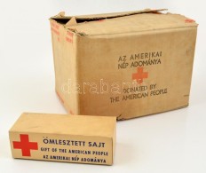 'Az Amerikai Nép Adománya' - 2 Db Papírdoboz A VöröskereszttÅ‘l, 6,5x15,5x5... - Otros & Sin Clasificación