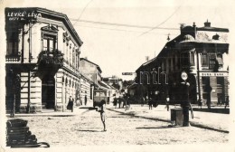 T2 ~1920 Léva, Levice; Báty Utca, Mozi, Duna Bank, Benzinkút / Ulica / Street View With... - Unclassified