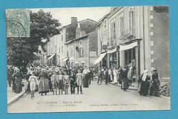 CPA 12 - Métier Marché Place Du Marché VIVONNE 86 - Vivonne