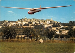 83-FAYENCE- ATTERRISSAGE D'UN PLANEUR - Fayence