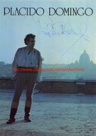 Placido Domingo Opera Signed Photo 15x21cm - Autographes