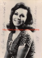 Maria Chiara Opera Signed Photo 13x18cm - Autographes