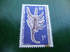 TIMBRE    CALEDONIE     N  379     COTE  1,10  EUROS  OBLITERE - Used Stamps