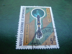 TIMBRE    CALEDONIE     N  383     COTE  1,25  EUROS  OBLITERE - Used Stamps