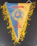 First Vienna FC AUSTRIA FOOTBALL CLUB, SOCCER / FUTBOL / CALCIO OLD PENNANT, SPORTS FLAG - Kleding, Souvenirs & Andere