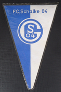 FC Gelsenkirchen-Schalke 04 GERMANY FOOTBALL CLUB, SOCCER / FUTBOL / CALCIO OLD PENNANT, SPORTS FLAG - Kleding, Souvenirs & Andere