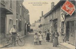LES AIX D'ANGUILLON - Rue De La Liberté - Les Aix-d'Angillon