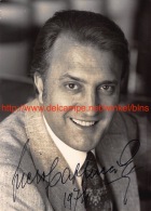 Piero Cappuccilli Opera Signed Photo 13x17,5cm - Autógrafos