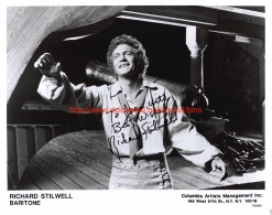 Richard Stilwell Opera Signed Photo 20x25,5cm - Autographes