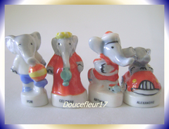 Babar 1996 ... 4 Fèves... Ref. AFF :46-1996 ....(pan 0015) - Dessins Animés