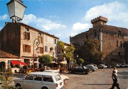 06-CAGNES-SUR-MER- LE PLACE DU CHATEAU ET LE CHATEAU DU HAUT DE CAGNES BÂTI PAR LES GRIMALDI DE MONACO - Cagnes-sur-Mer