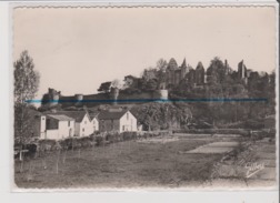 CPSM Grand Format - BRESSUIRE - Les Ruines De L'ancien Chateau Et Le Chateau Moderne - Bressuire