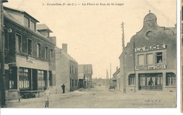 Croissilles La Place Et Rue De St Leger  La Ruche - Croisilles