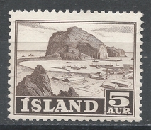 Iceland 1954. Scott #257 (MH) Vestmannaeyjar Harbor - Ungebraucht