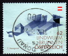 ÖSTERREICH 2013 - Lindwurmbrunnen In Klagenfurt - Gebruikt
