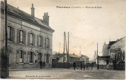 PIERRELAYE - Place De La Gare     (97374) - Pierrelaye