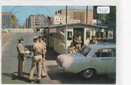 CPM GF -33355- Allemagne - Berlin ( Vor Mauerfall)  - Checkpoint Charlie-Envoi Gratuit - Berlijnse Muur